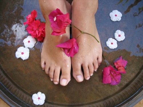 relaxing foot soak